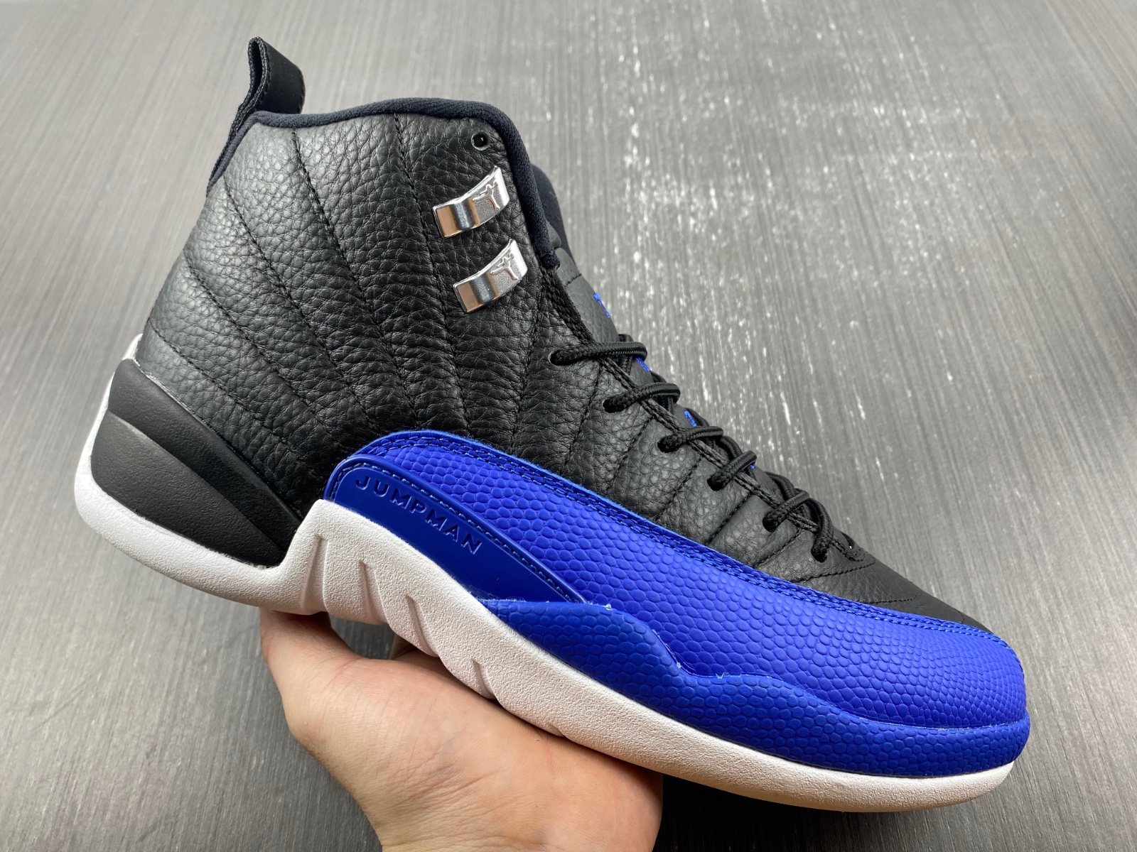 Air Jordan 12 Retro Hyper Royal AO6068-004
