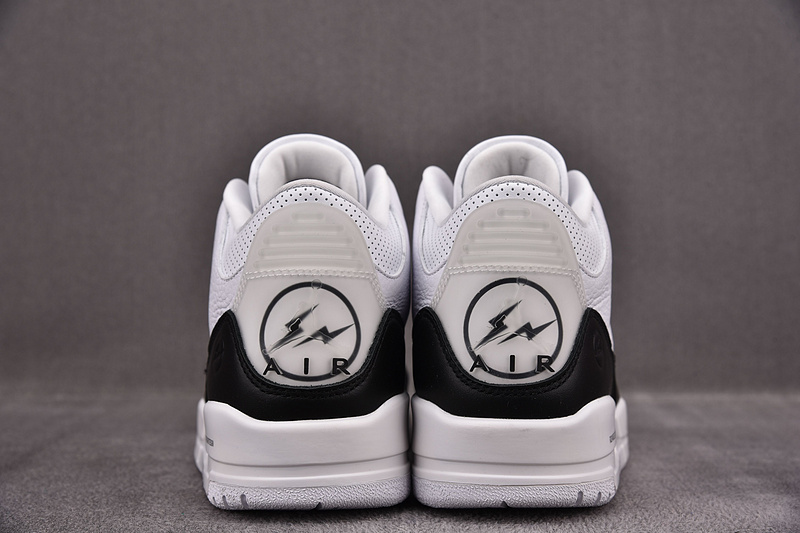 Air Jordan 3 Retro SP "Fragment" - DA3595-100