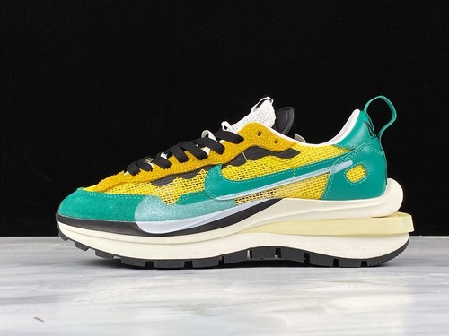 Sacai X Nike Regasus Vaporrly SP Yellow Green Black White BV0073-103