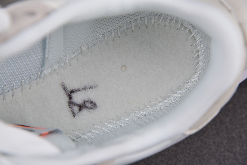 Nike Vaporwaffle sacai Sesame Sail Gum - DD1875-100