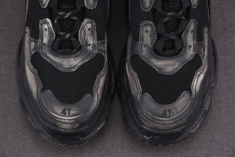 Balenciaga TRIPLE S TRAINER