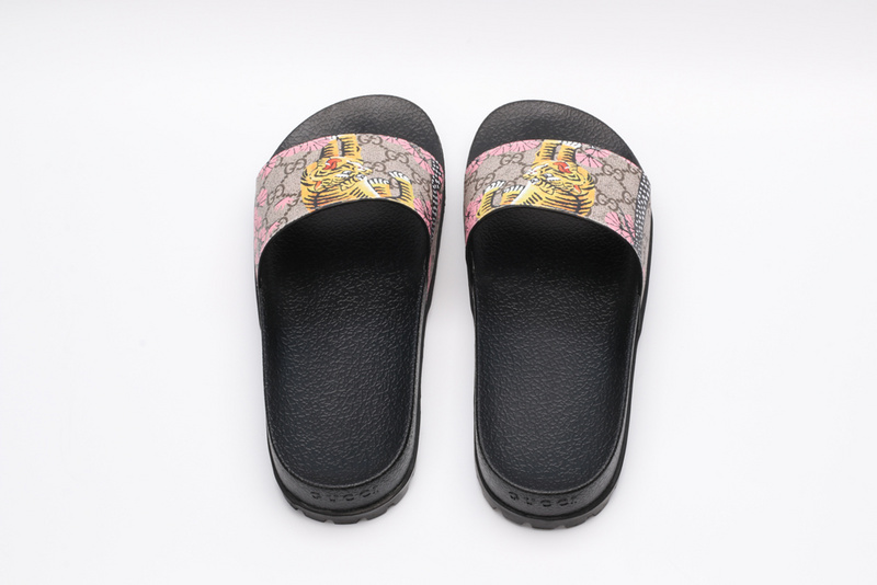 Gucci slide (EU35-EU46)
