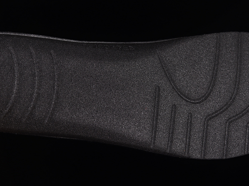 Balenciaga TRIPLE S TRAINER