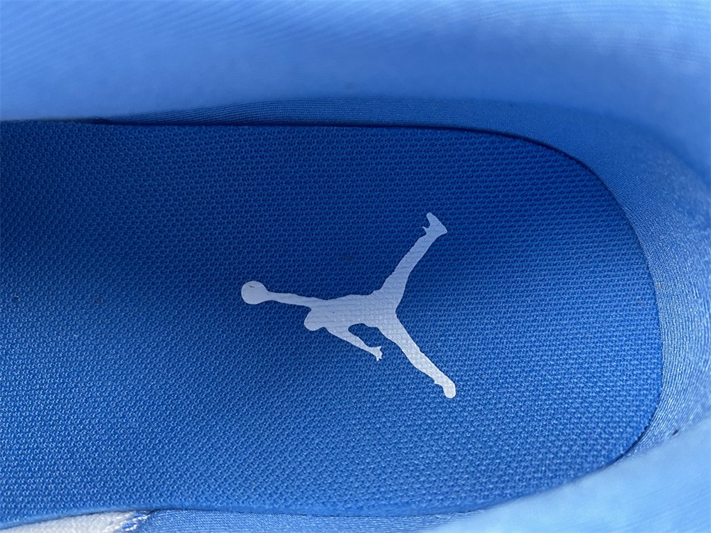 Air Jordan 1 Low Washed Denim DM8947-100