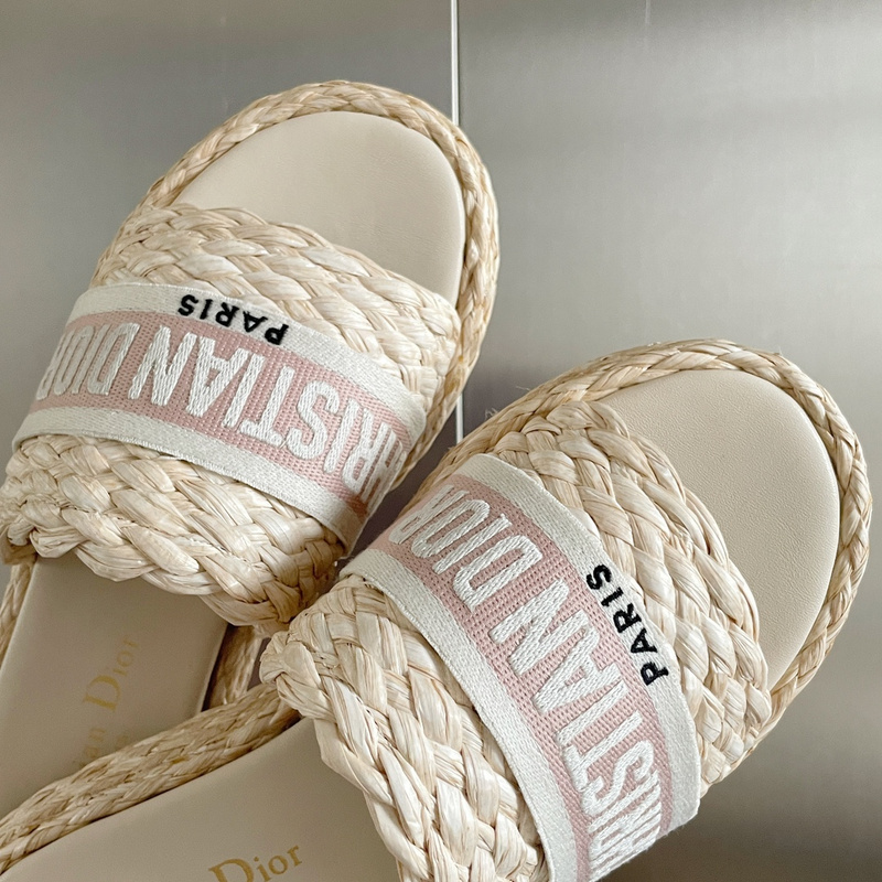 D1OR DWAY SLIDE (EU35-EU41)