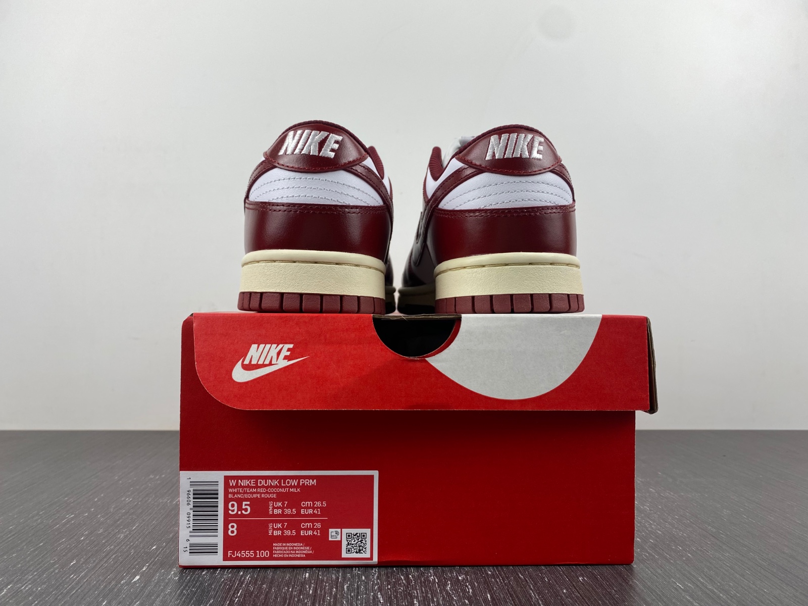 Nike Dunk Low Vintage "Team Red" FJ4555-100