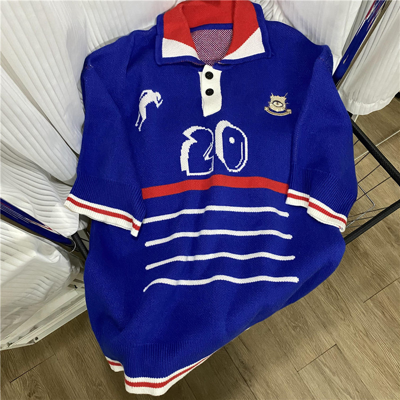 House of errors sweater MAO-2