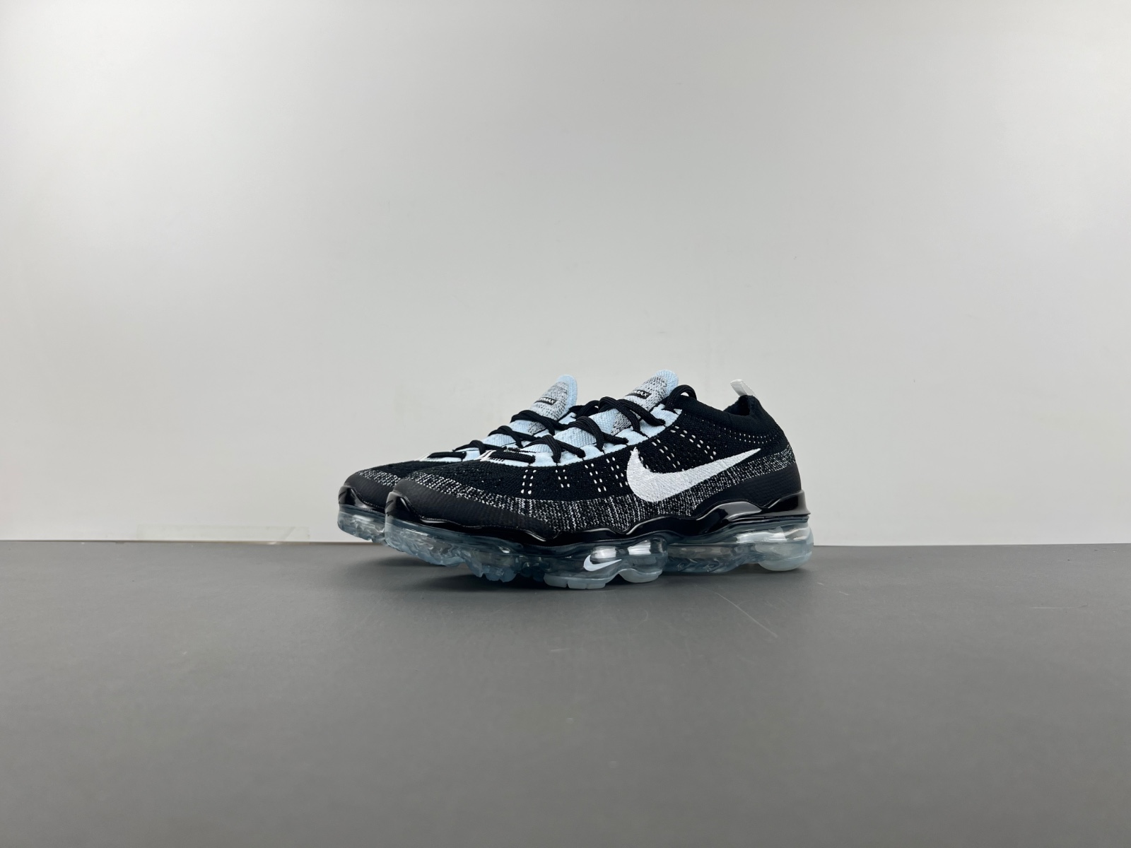 Nike Air VaporMax 2023 DV1678-010