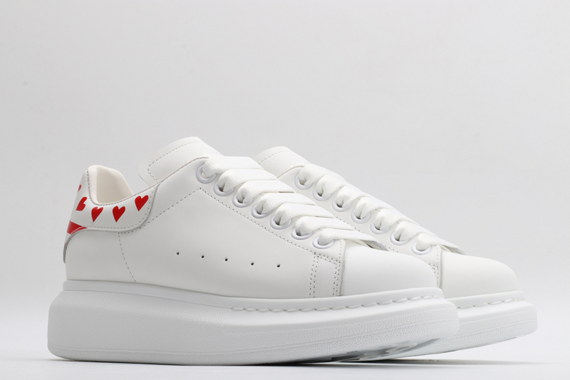 MCQUEEN OVERSIZED SNEAKER