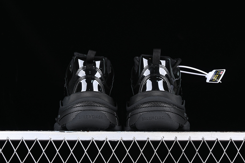 Balenciaga TRIPLE S TRAINER