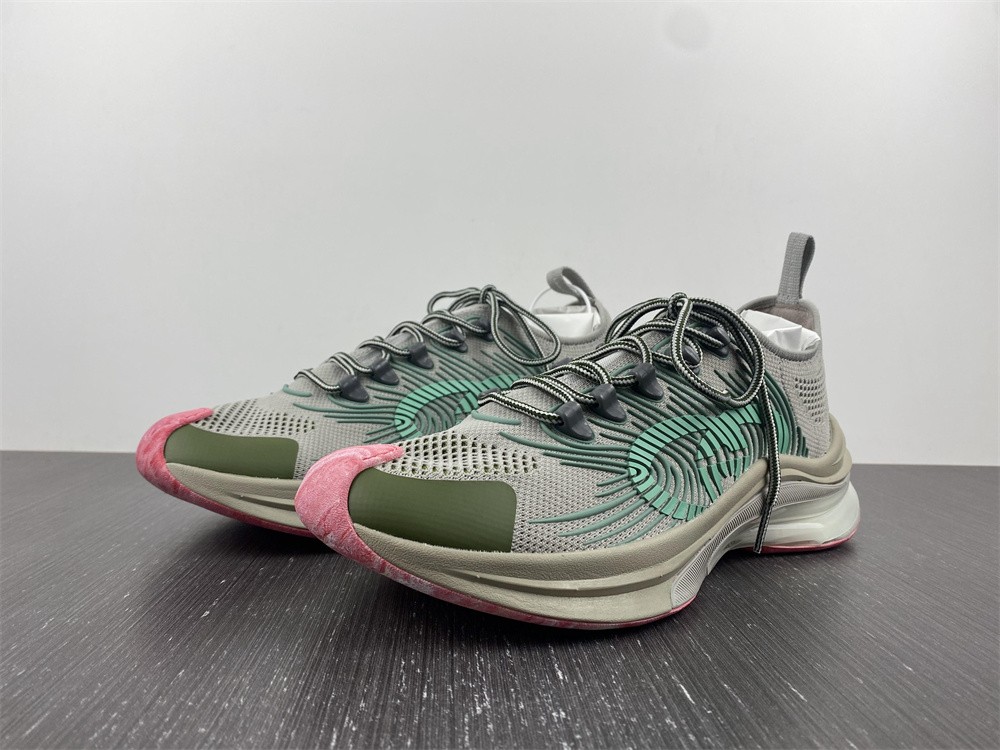 GUCCI Run Sneaker