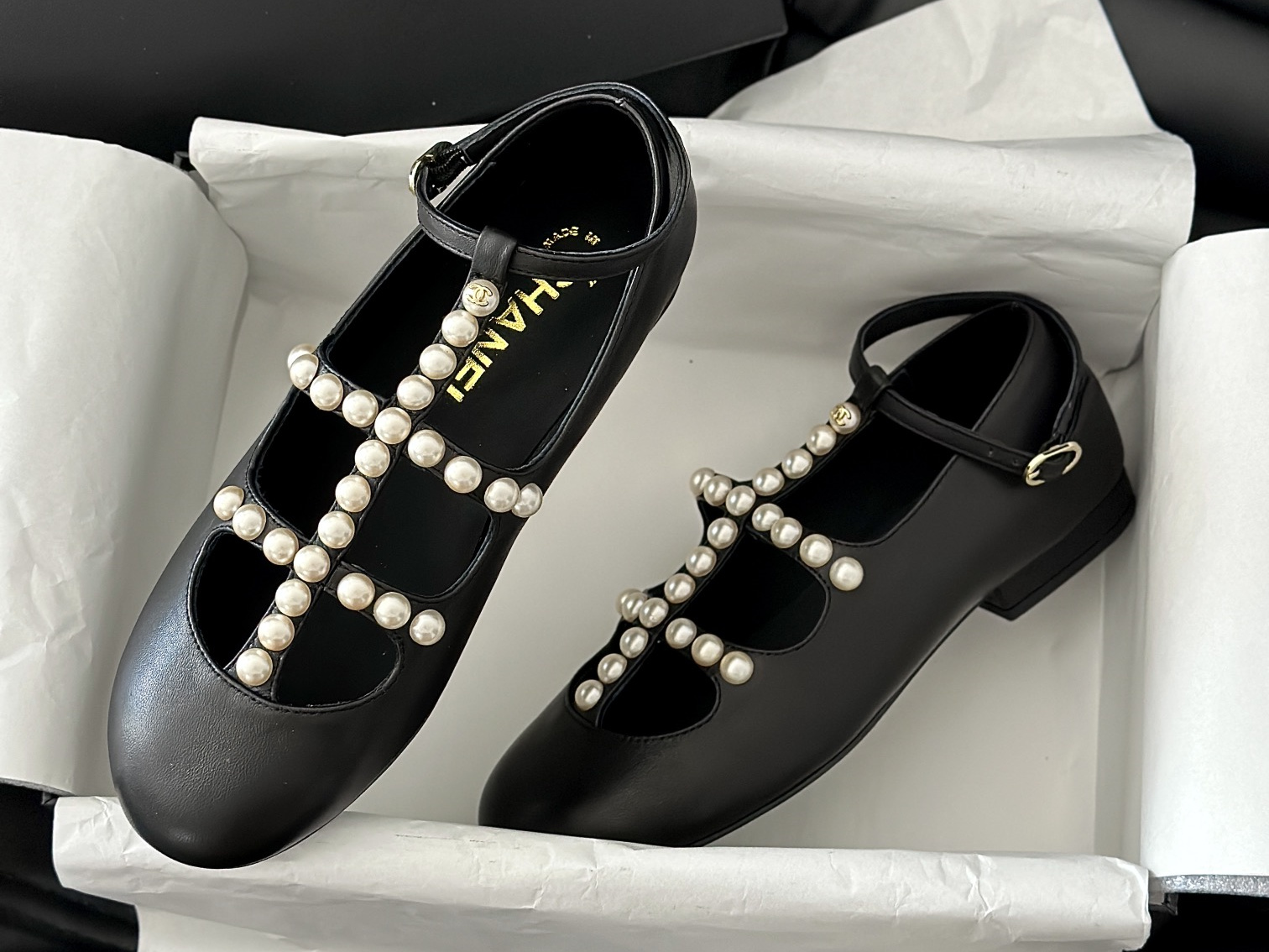 Chanel Mary Janes CH-12