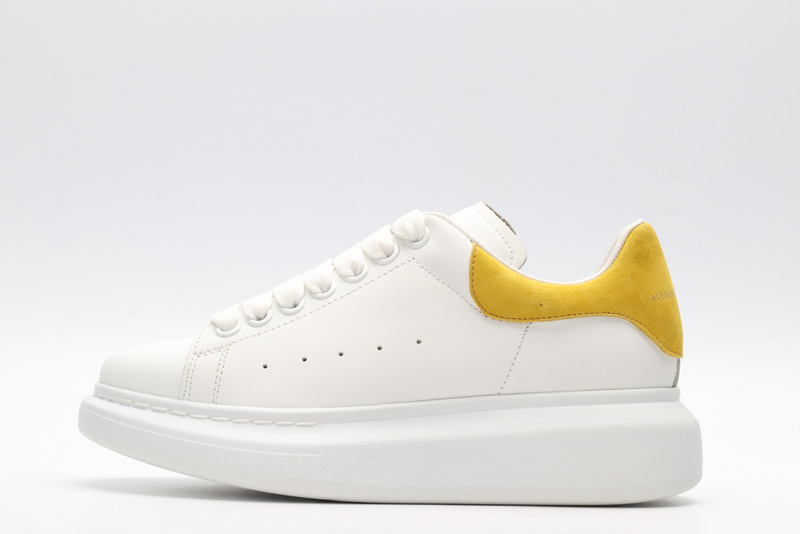 MCQUEEN OVERSIZED SNEAKER