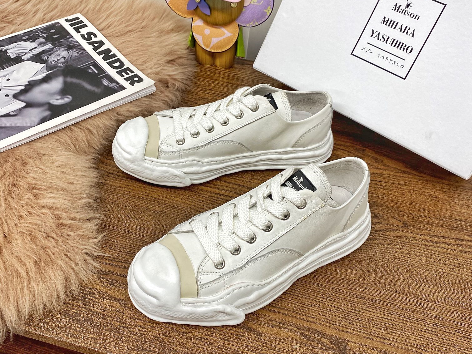 Maison Mihara Yasuhiro Low-Top Sneakers MMY-009