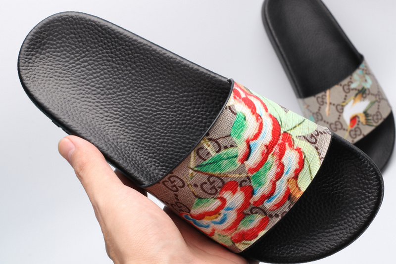 Gucci slide (EU35-EU46)