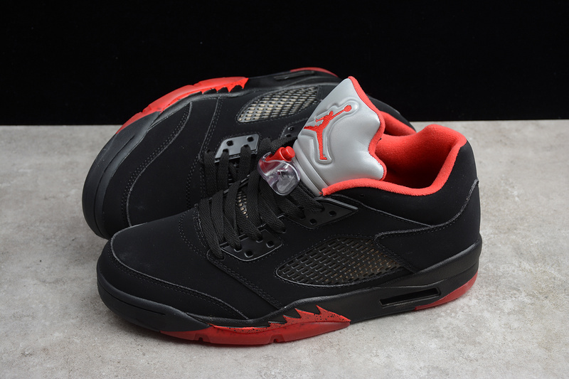 Air Jordan 5 Retro Low 
