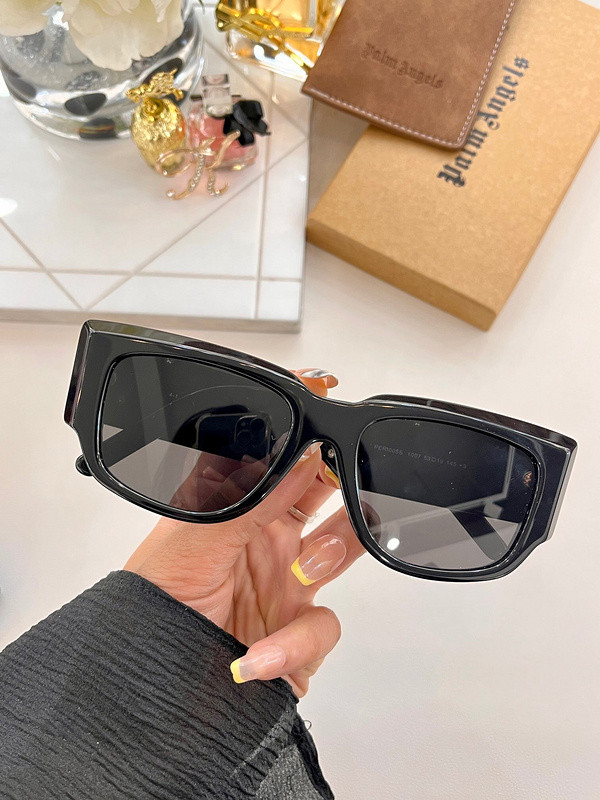 Palm Angles Sunglasses 202304005