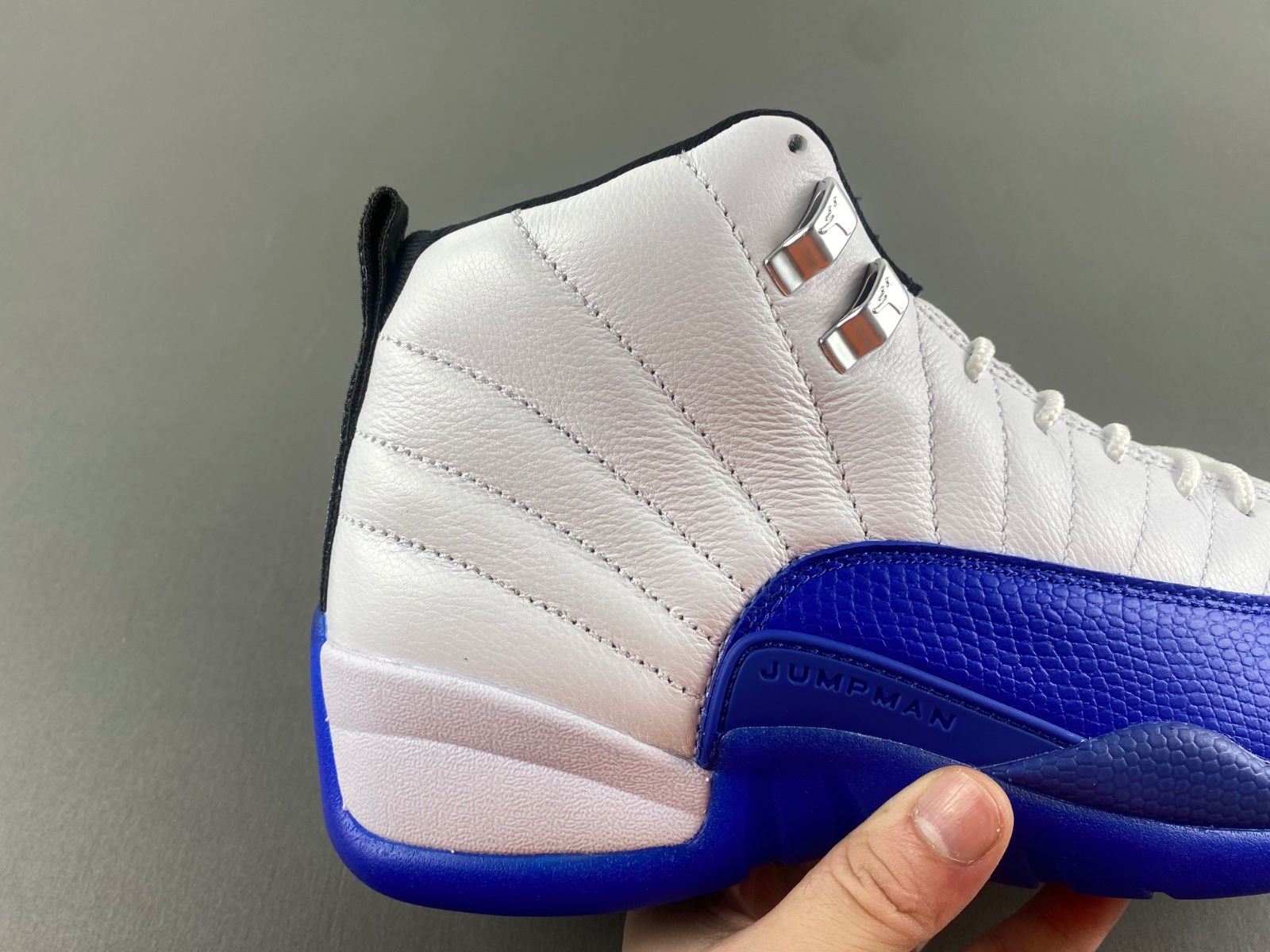 Jordan 12 Retro Blueberry    CT8013-140