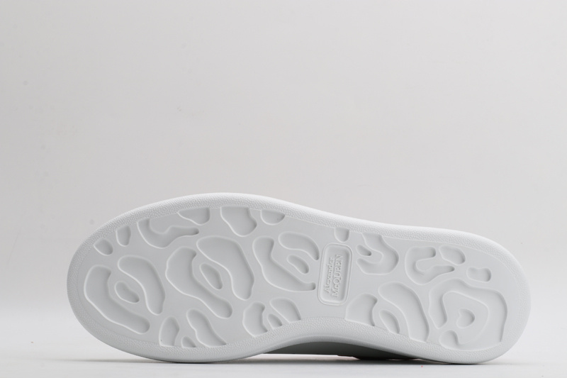 MCQUEEN OVERSIZED SNEAKER