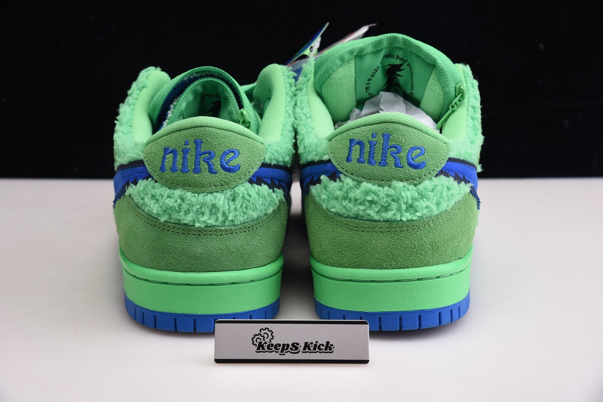 Nike SB Dunk Low "Grateful Dead - Green Bear" - CJ5378 300