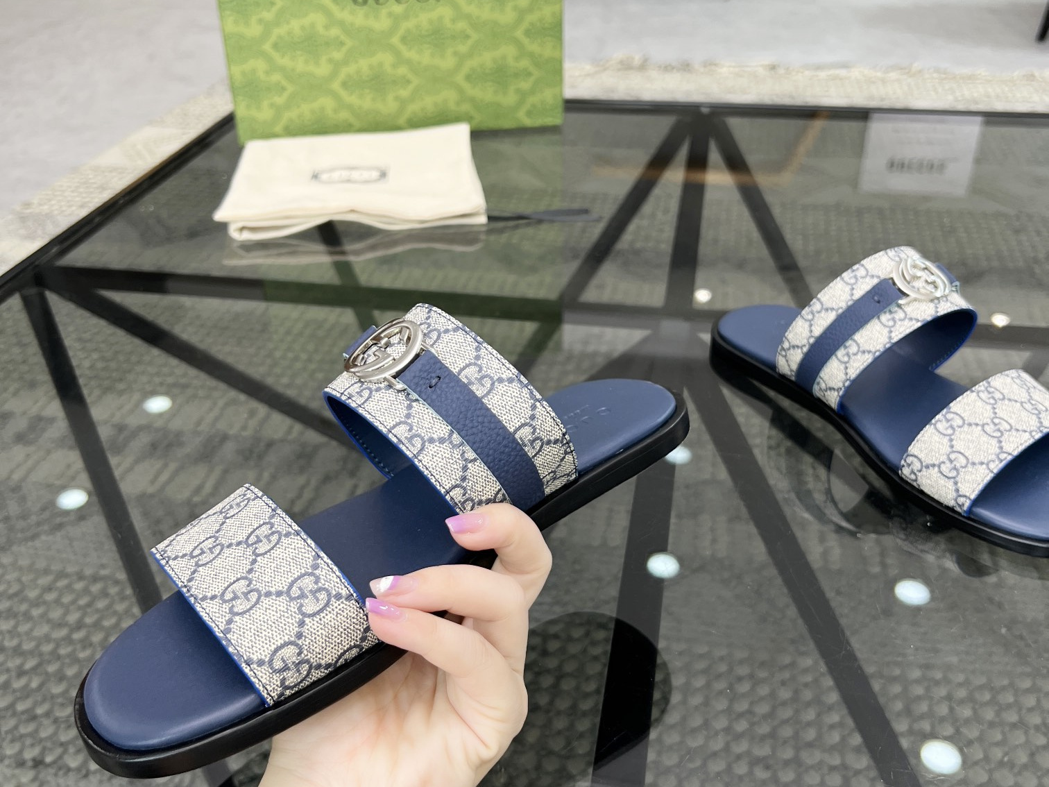 GUCCI SLIDE (EU38-EU46)