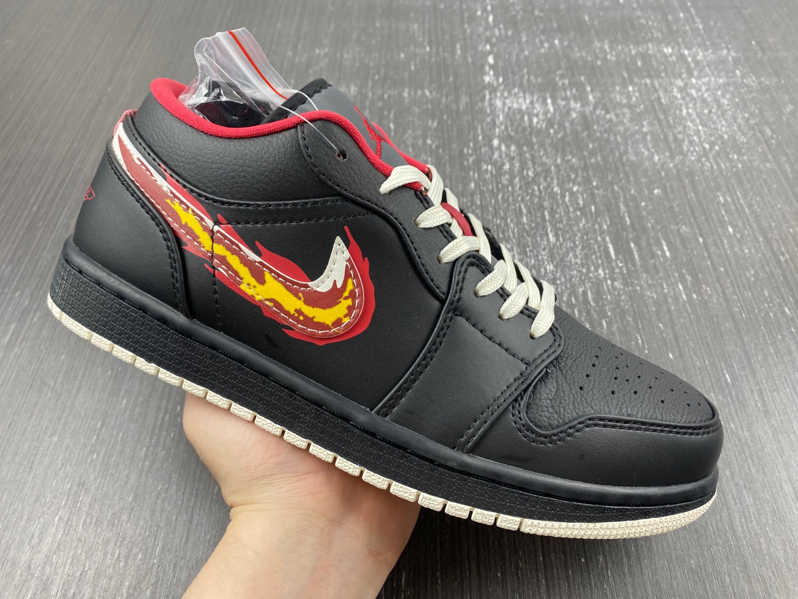 Air Jordan 1 Low SE