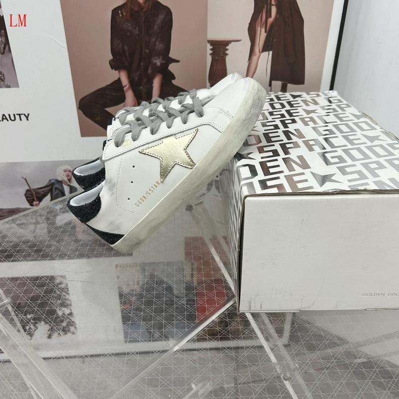 Golden Goose Sneaker