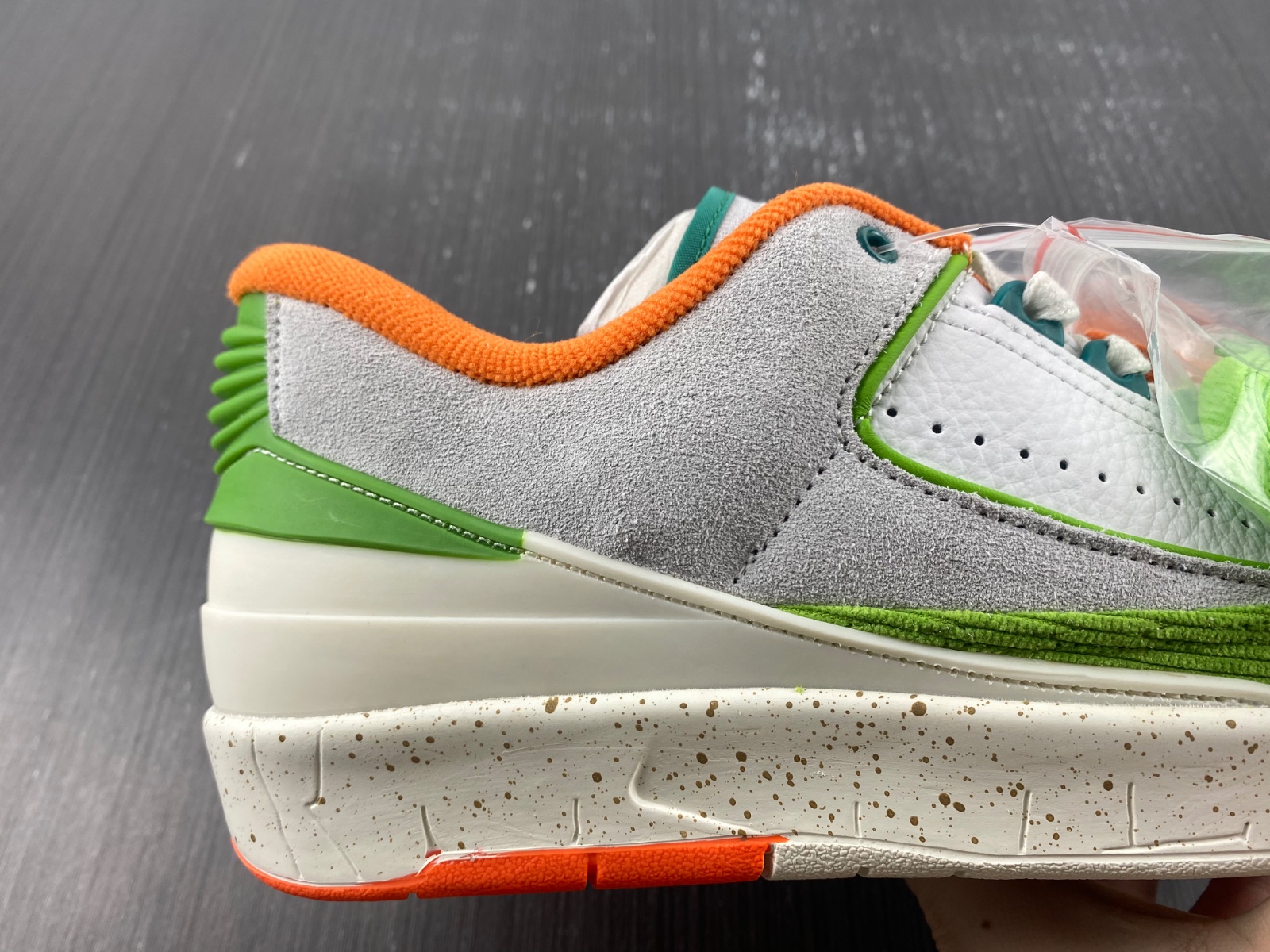 Titan x Air Jordan 2 Low DV6206-183