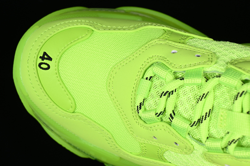 Balenciaga TRIPLE S TRAINER