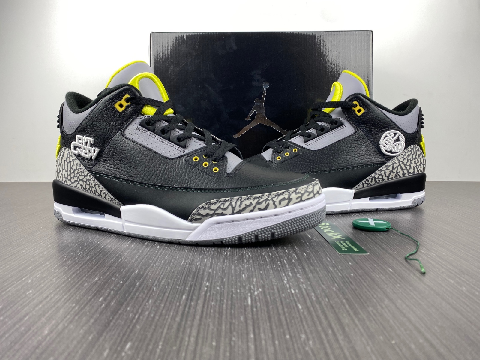 Air Jordan 3 Retro