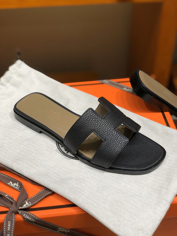 ORAN SANDAL