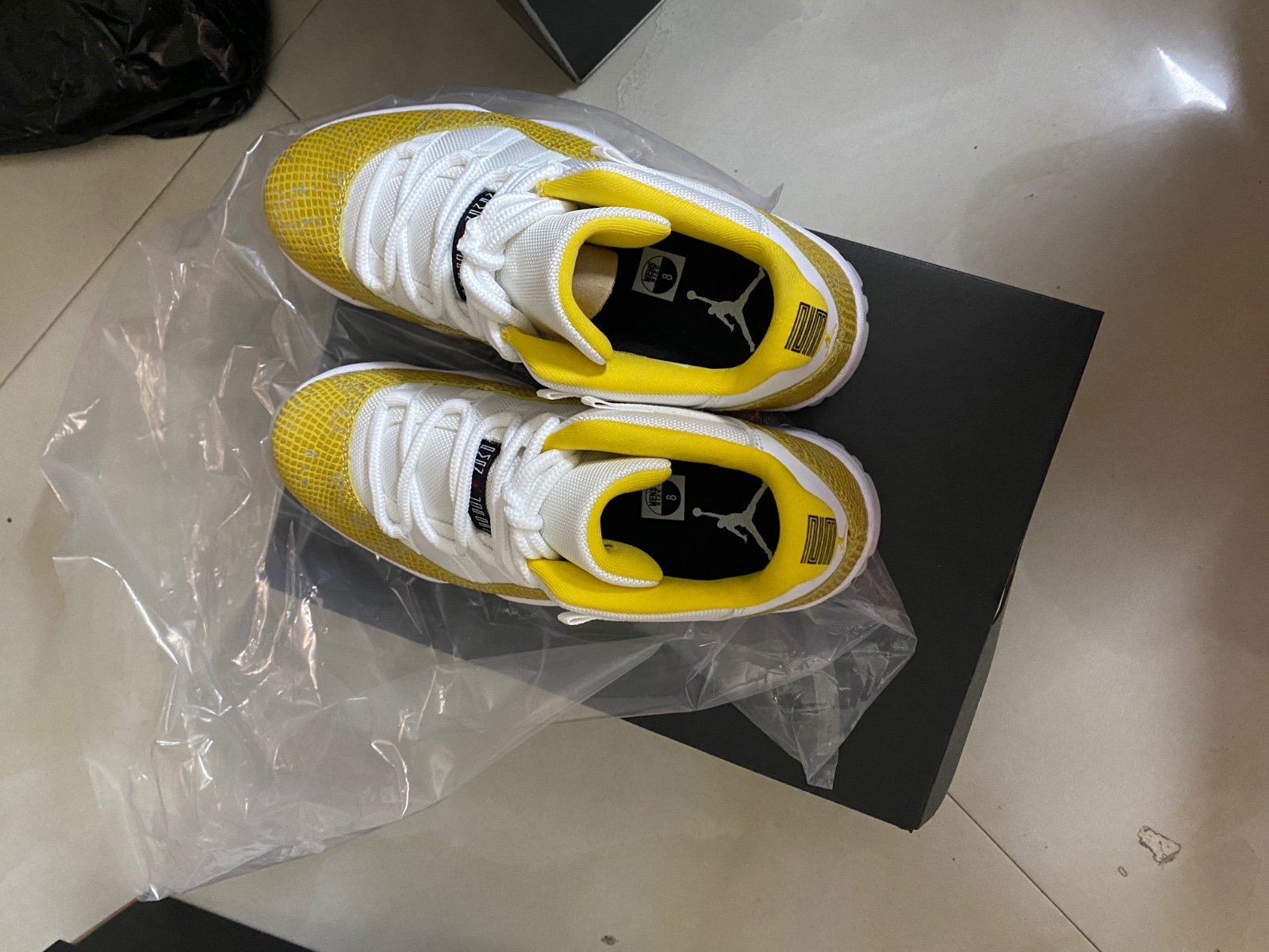 Air Jordan 11 Low  “Yellow Snakeskin” AH7860-107