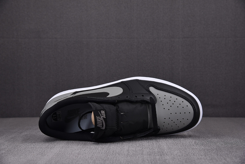 Air Jordan 1 Retro Low OG