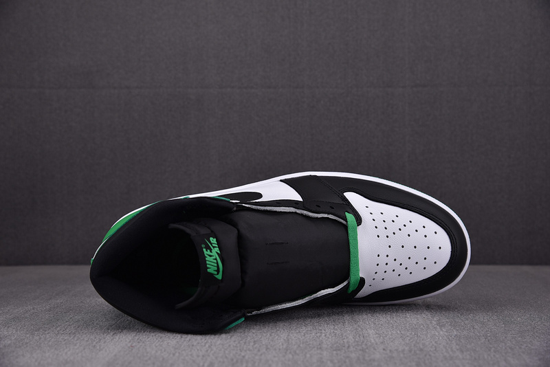 Air Jordan 1 Retro High OG "Celtics" DZ5485-031