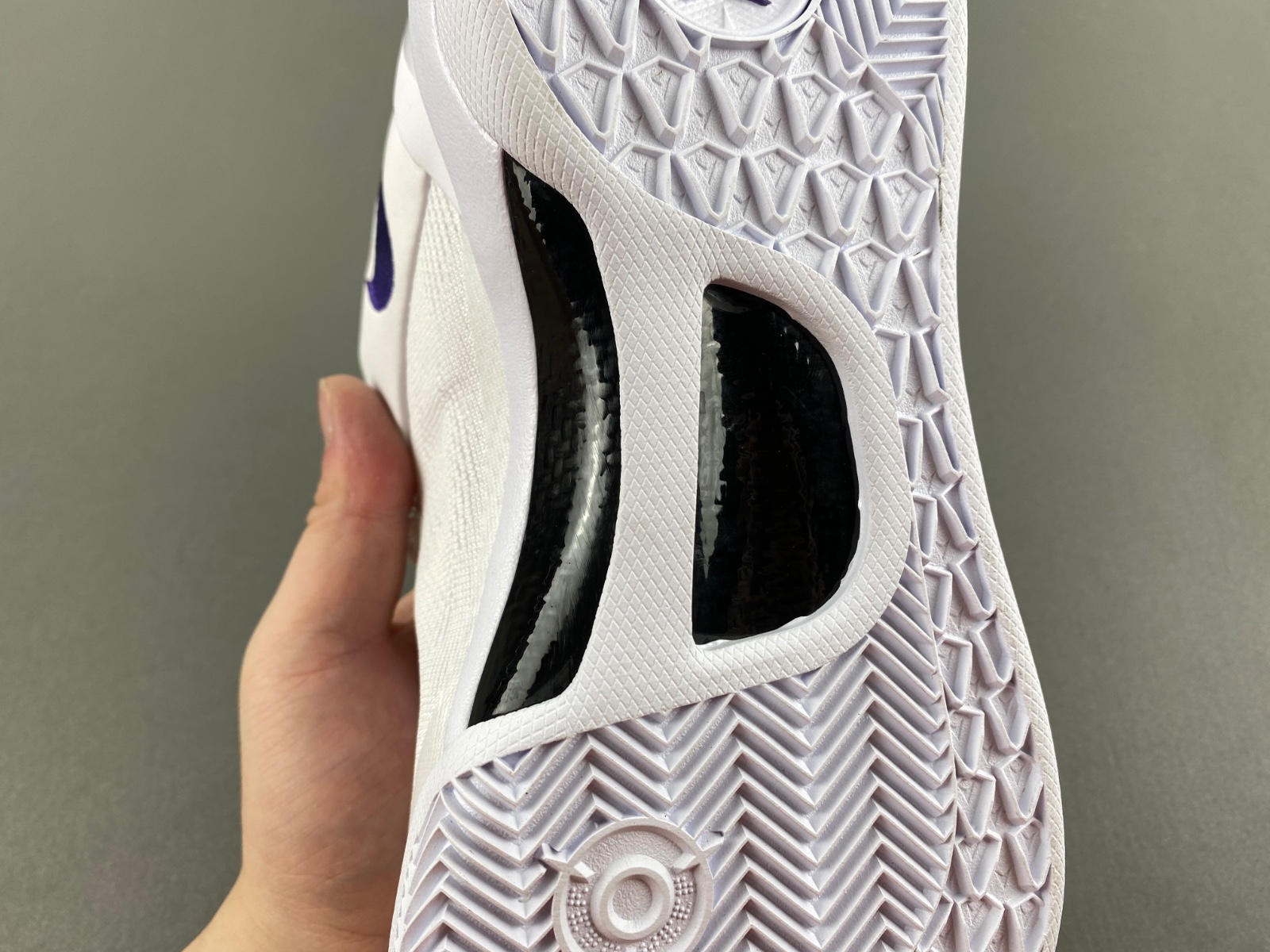 Nike Kobe 8 Protro “Lakers Home” HF9550-100