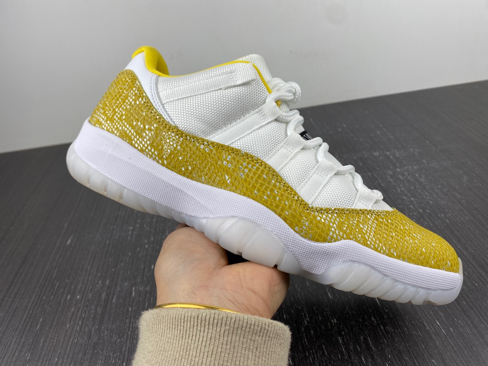 Air Jordan 11 Low  “Yellow Snakeskin” AH7860-107