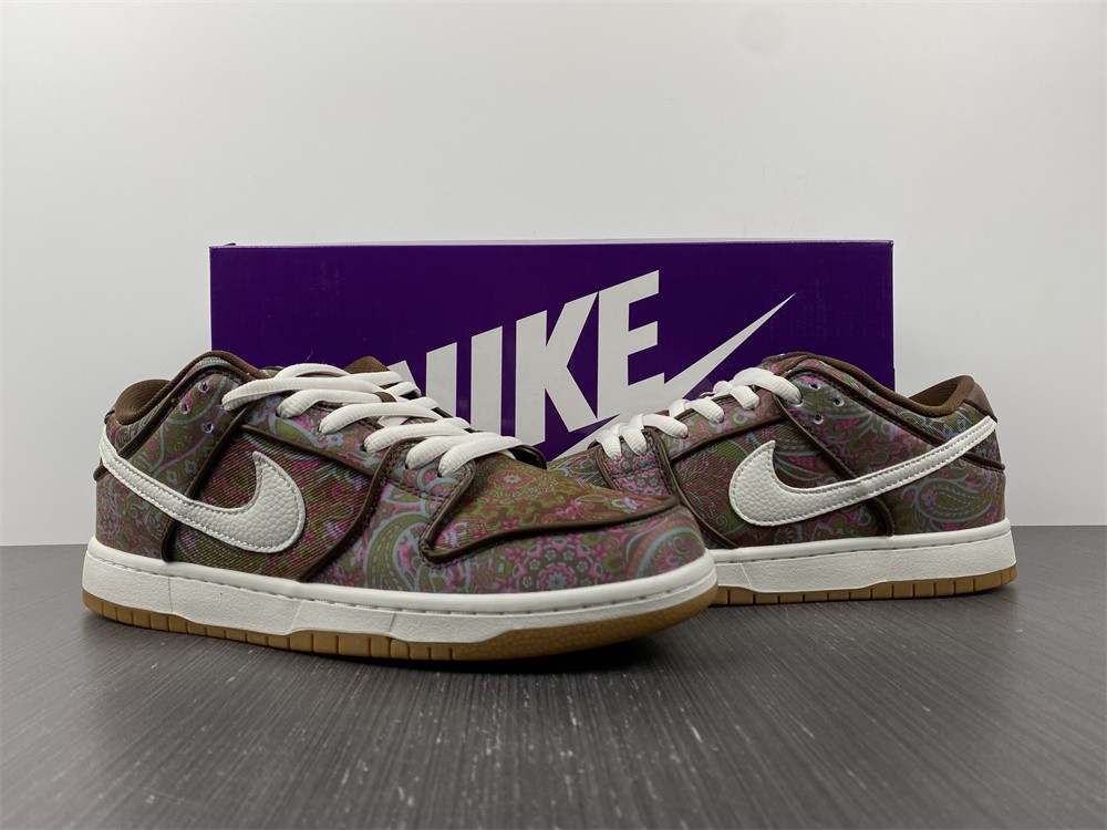 Nike SB Dunk Low “Paisley” DH7534-200