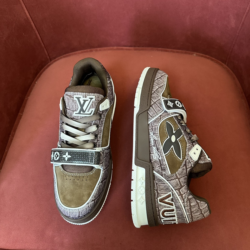 LV Trainer Sneaker