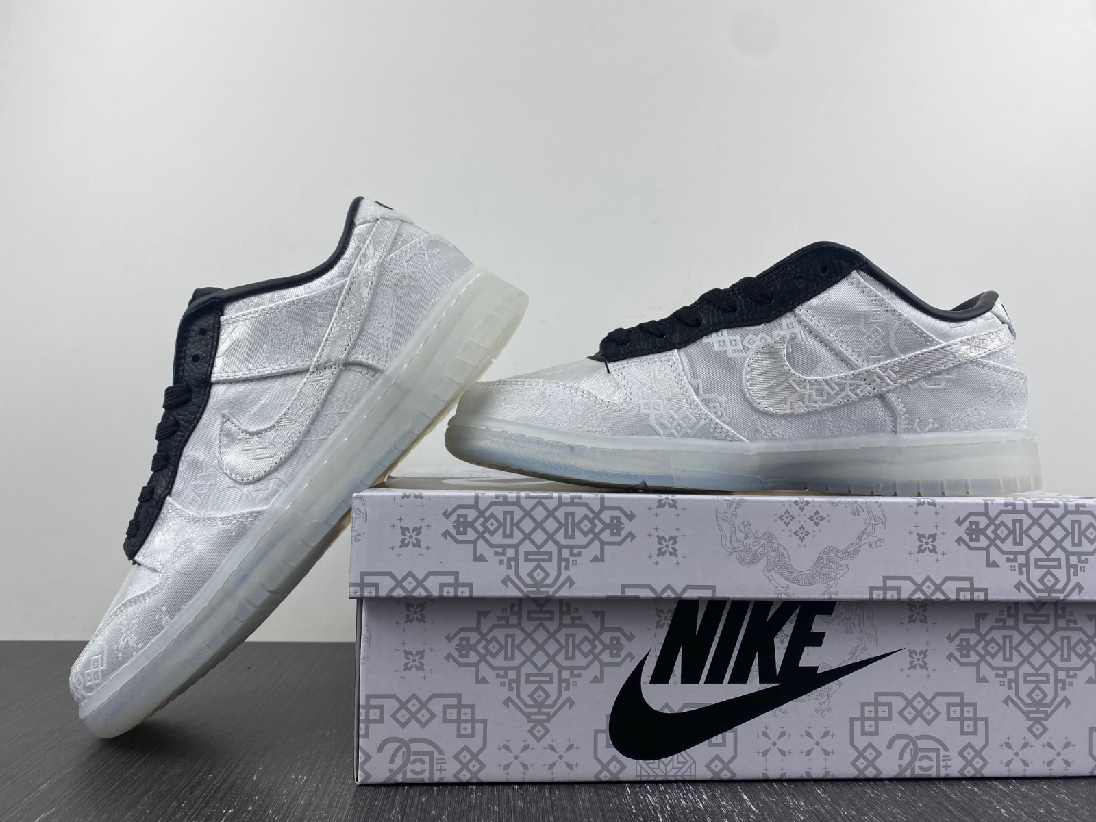 CLOT x fragment x Nike Dunk Low FN0315-110