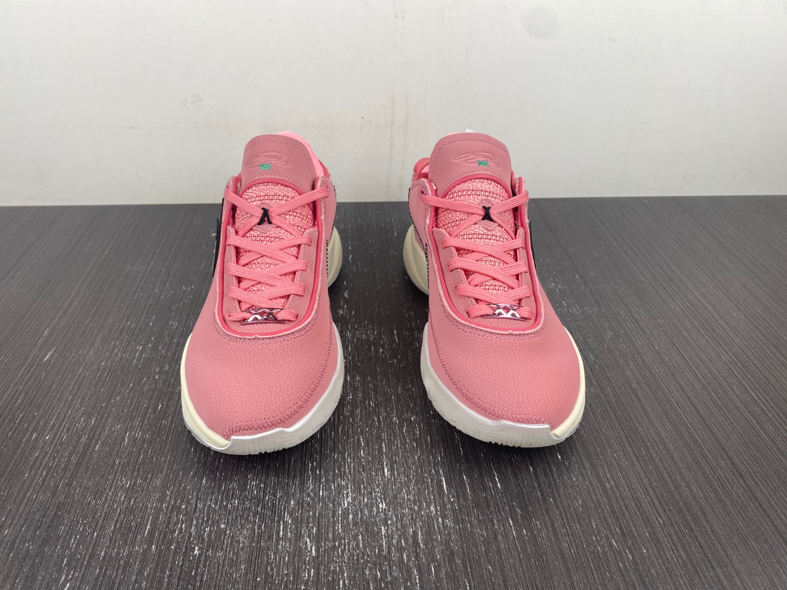 Nike LeBron 20 NRG EP 