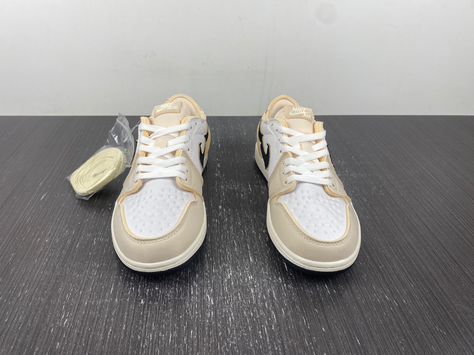 Air Jordan 1 Low OG EX "Coconut Milk" DV0982-100