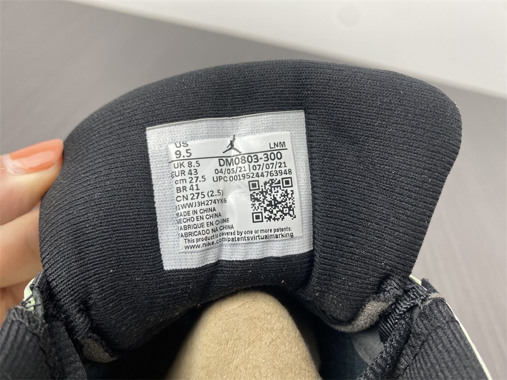 Air Jordan 13 Low Singles Day DM0803-300