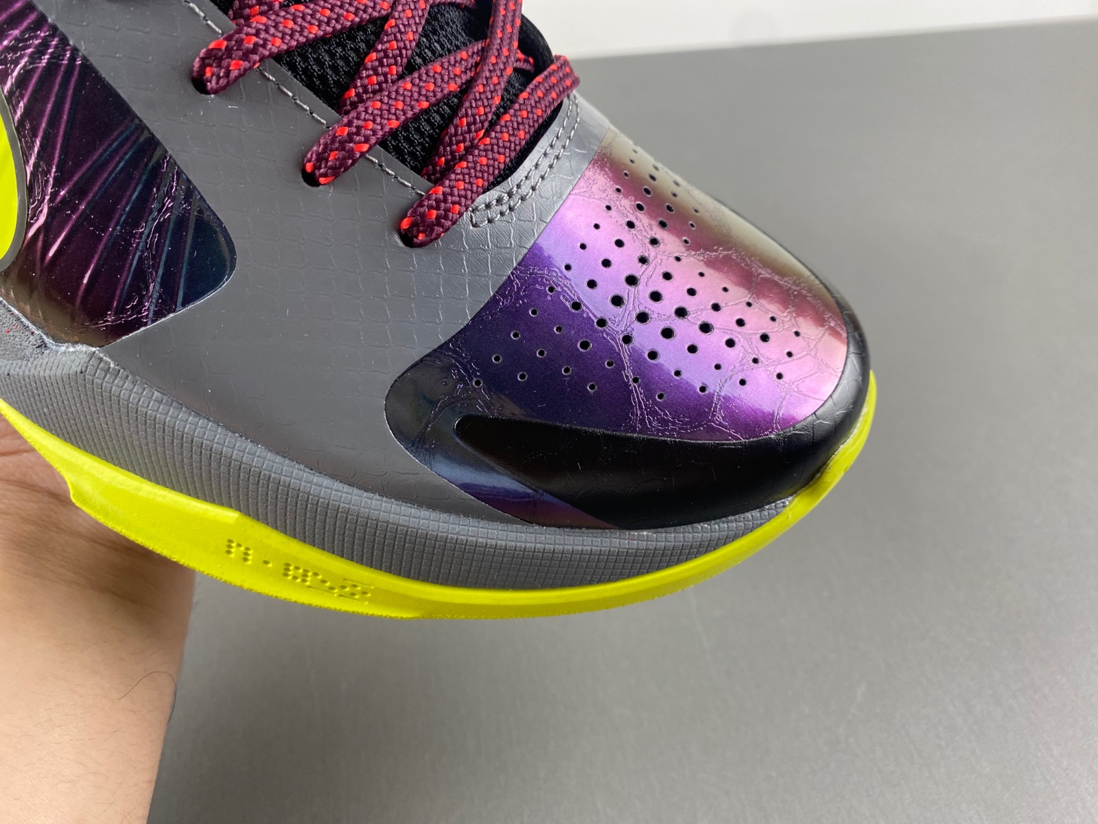 Nike Zoom Kobe 5 ZK5 Chaos    CD4991-001