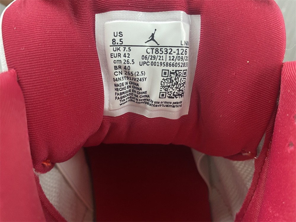 Air Jordan 3 Retro Cardinal Red CT8532-126