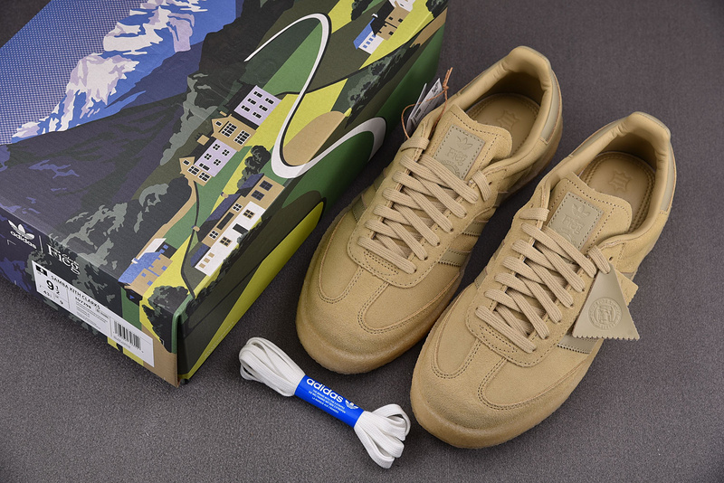 Ronnie Fieg x Clarks x 8th Street Samba