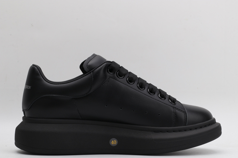 MCQUEEN OVERSIZED SNEAKER