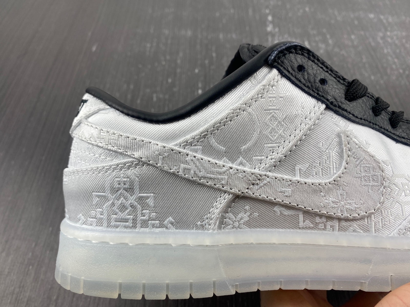 CLOT x fragment x Nike Dunk Low FN0315-110