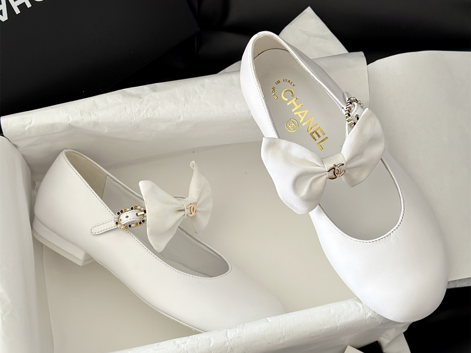 Chanel Mary Janes CH-6