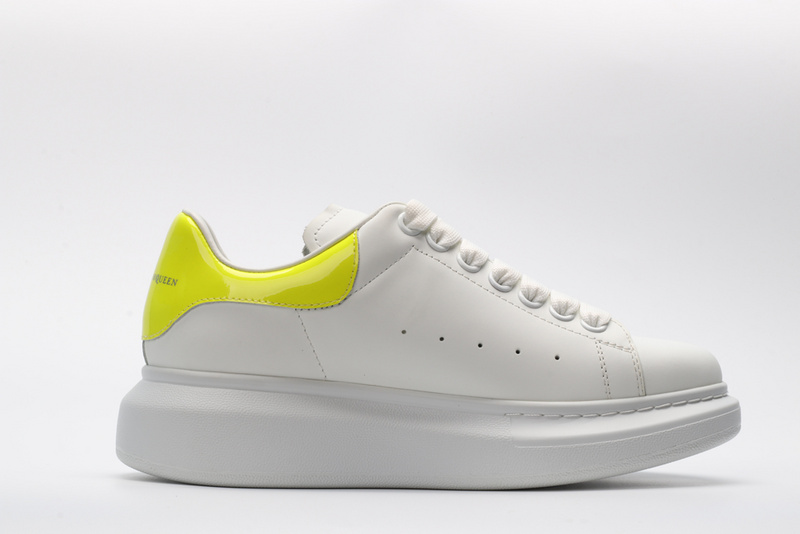 MCQUEEN OVERSIZED SNEAKER