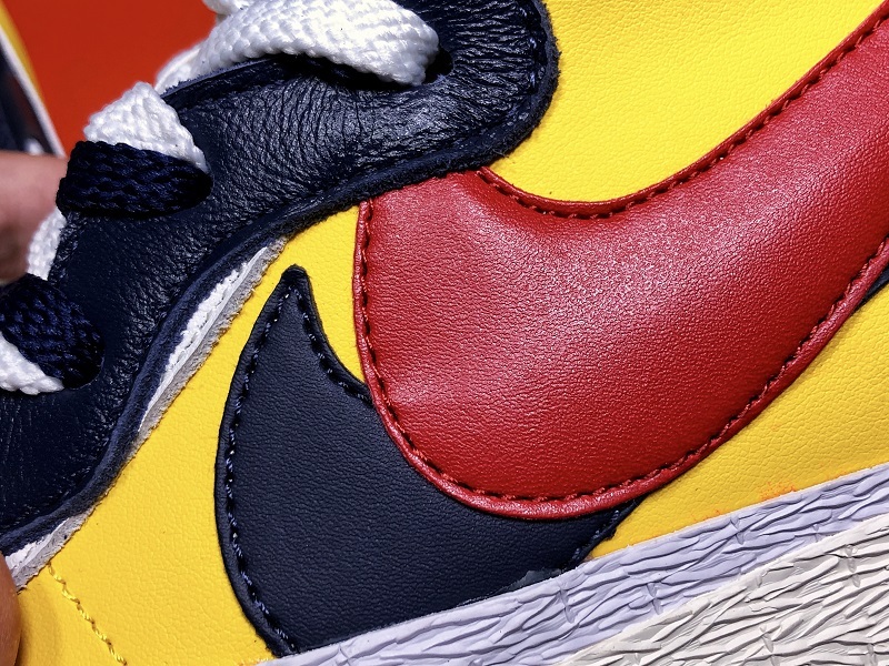 Nike Blazer Mid sacai Snow Beach BV0072-700